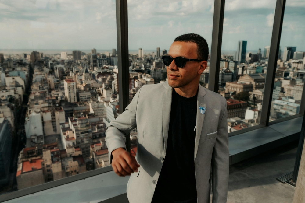 《為什麼成熟男人選擇包養？不是寂寞，而是現代社會讓我們沒有地方安放真心》